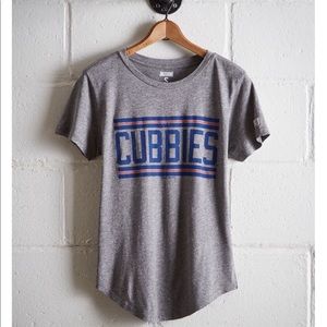 NWT American Eagle Tailgate Cubbies Tshirt